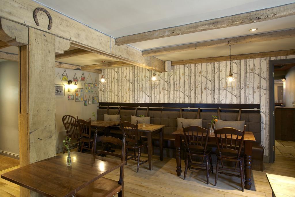 Crab & Boar Newbury  Luaran gambar